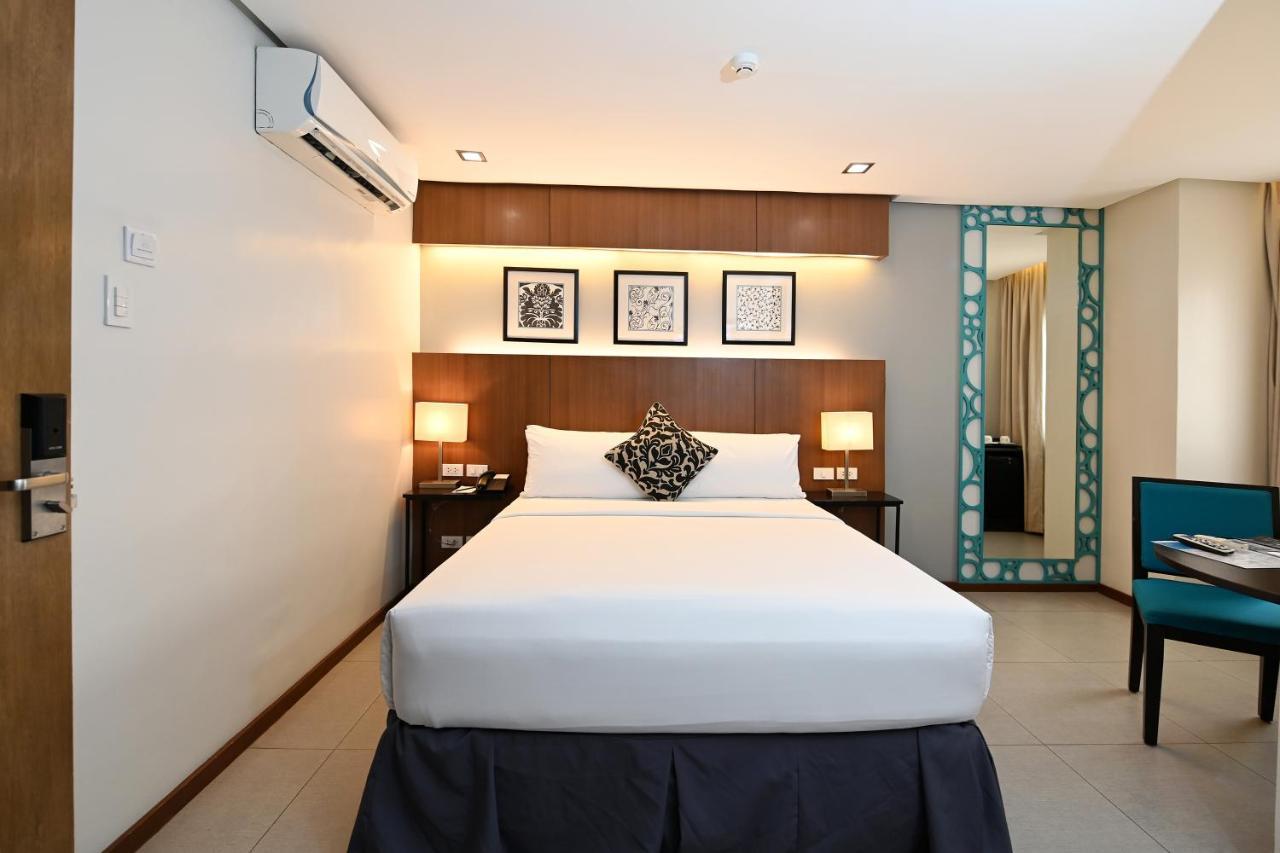 St Mark Hotel Cebu Eksteriør billede
